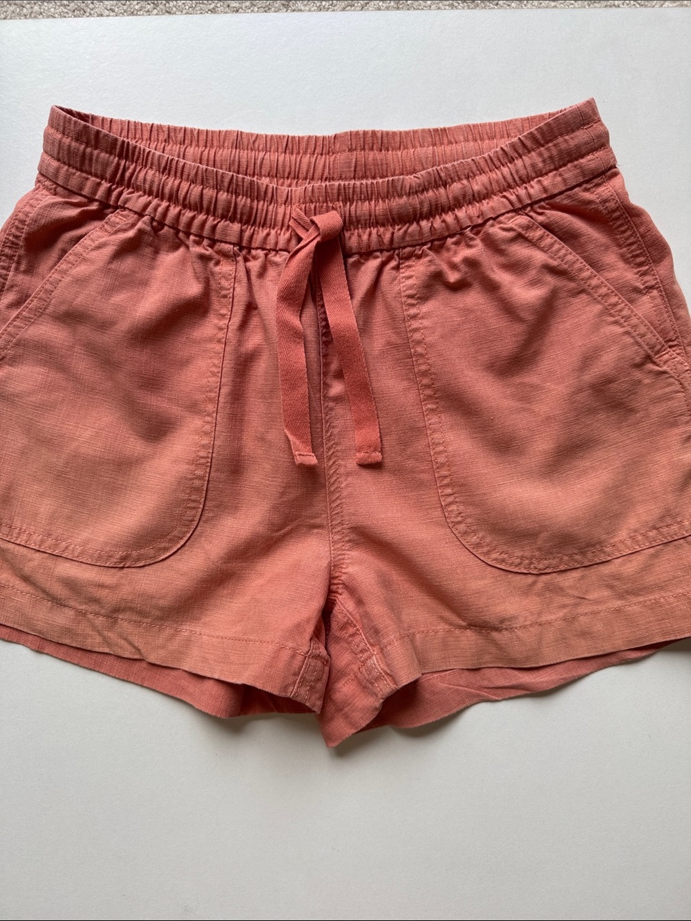 Point Sur J. Crew Women's Drawstring Linen-Blend Shorts in Coral